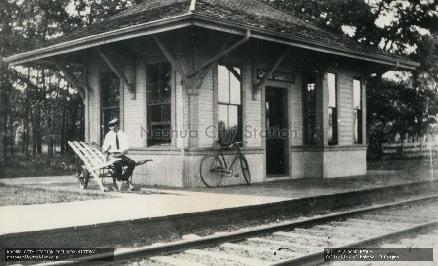 Postcard: Gray Gables, Massachusetts Station, built 1892